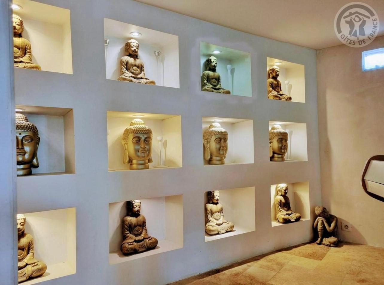 Buddha Beach Thoiry Thoiry  Esterno foto